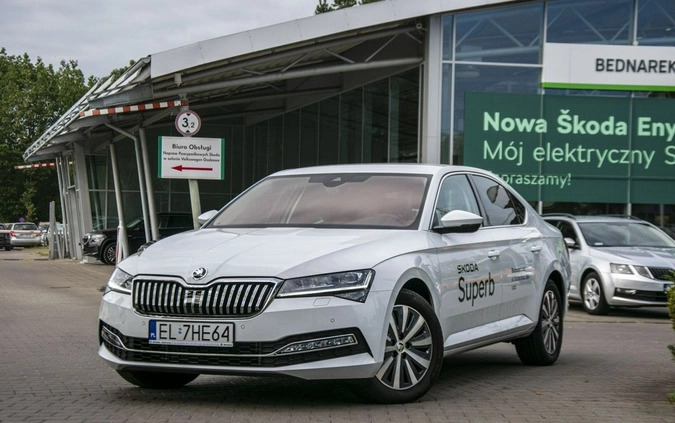 Skoda Superb cena 166500 przebieg: 5, rok produkcji 2023 z Opoczno małe 436